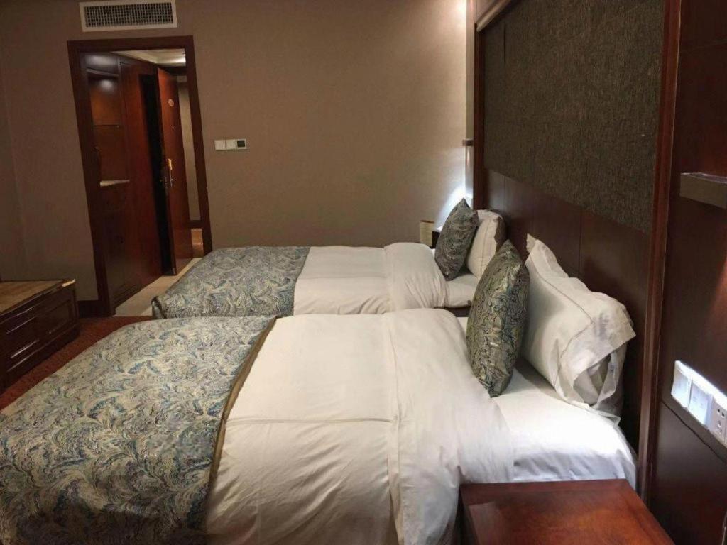 Yantai Golden Gulf Hotel Extérieur photo