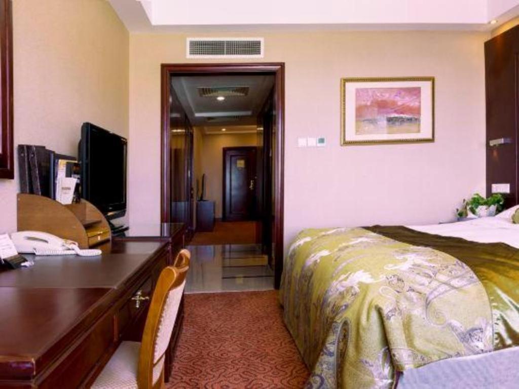 Yantai Golden Gulf Hotel Extérieur photo