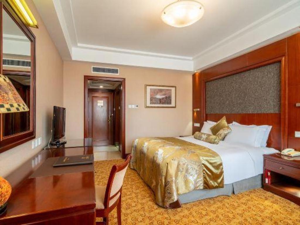 Yantai Golden Gulf Hotel Extérieur photo