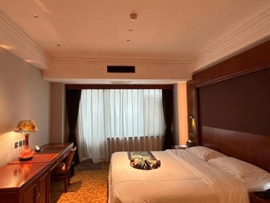 Yantai Golden Gulf Hotel Extérieur photo