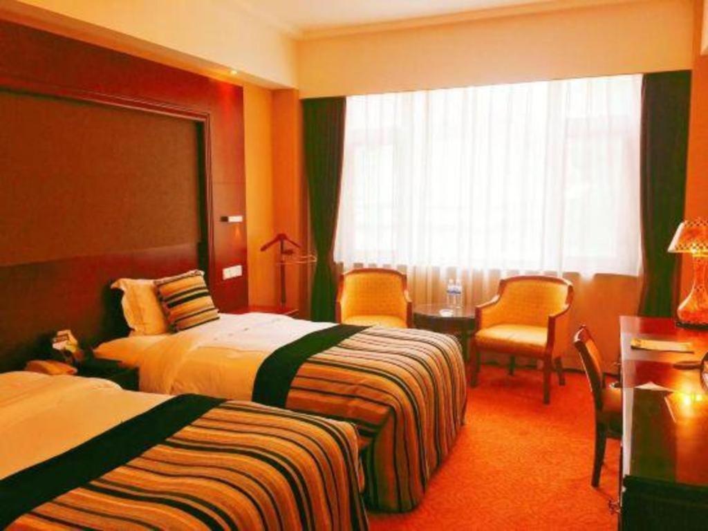 Yantai Golden Gulf Hotel Extérieur photo